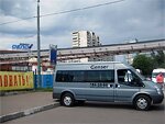 Бесплатный автобус Genser в пункт аренды автомобилей АрендаАвто-лнг на ул.Добролюбова